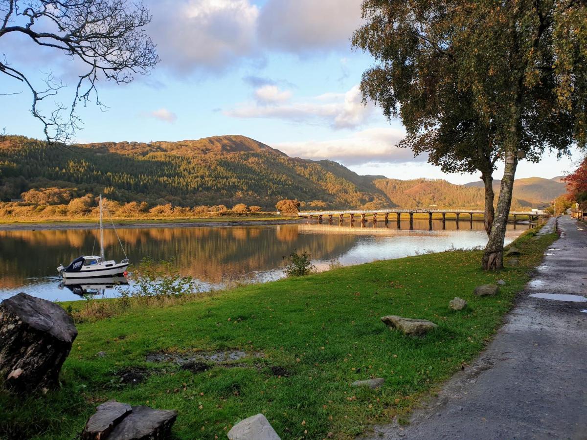 Snowdonia Mawddach Escape Villa Dolgellau Ngoại thất bức ảnh