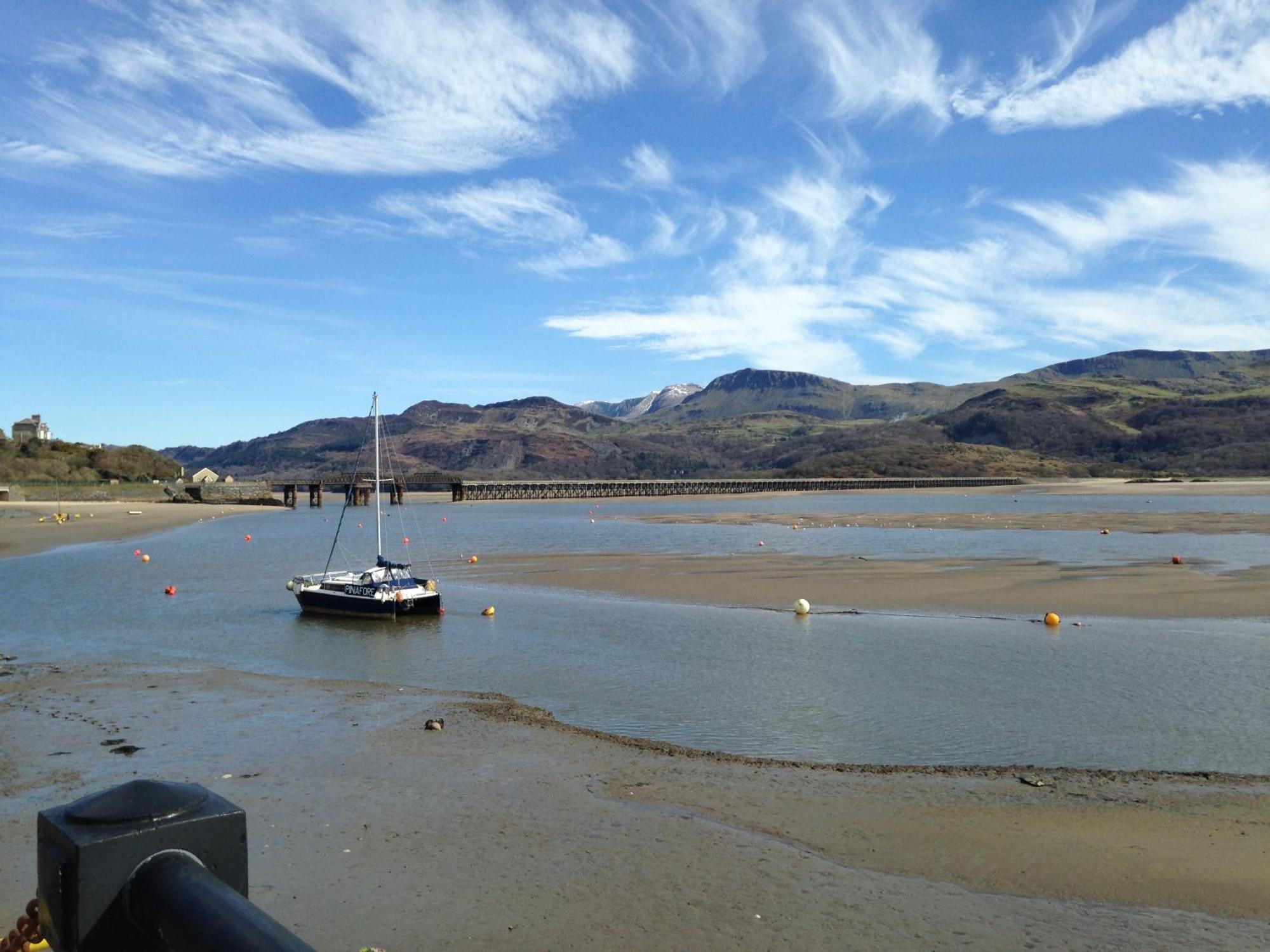 Snowdonia Mawddach Escape Villa Dolgellau Ngoại thất bức ảnh